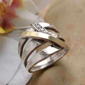 Серебряное кольцо с куб.цирконом и золотом MVR789GCZ