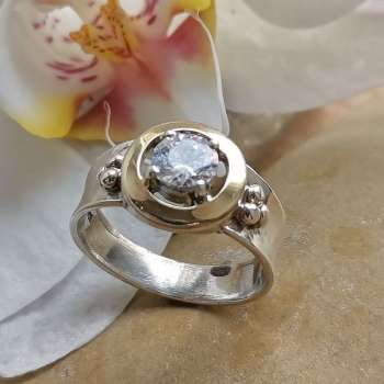 Серебряное кольцо с куб.цирконом и золотом MVR1790GCZ
