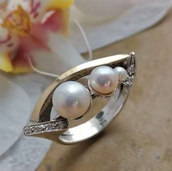 Серебряное кольцо с жемчугом, куб.цирконом и золотом MVR1833GPL