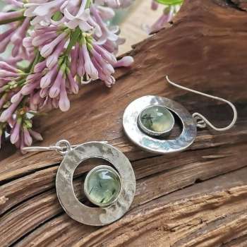 Серебряные серьги с пренитом 01E2651PN