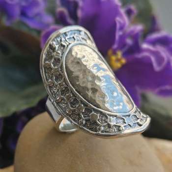 Серебряное кольцо 01R497