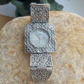 Серебряные часы 01W709