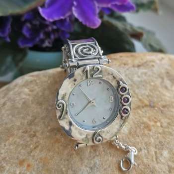 Серебряные часы с гранатом 01W008GR