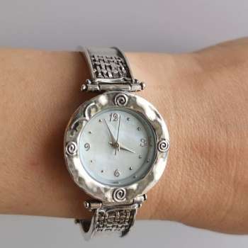 Серебряные часы 01W103