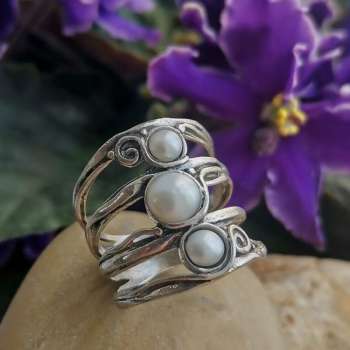 Серебряное кольцо с жемчугом 01R923PL