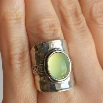 Серебряное кольцо с халцедоном 01R2730HL/2