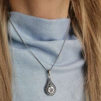 Серебряное колье с жемчугом 01N4999PL