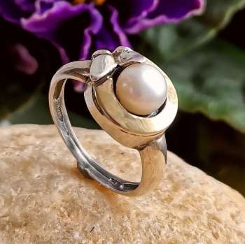 Серебряное кольцо с жемчугом и золотом MVR642GPL Серебряное кольцо с жемчугом и золотом MVR642GPL