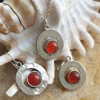 Серебряное колье с сердоликом 01N2651SR
