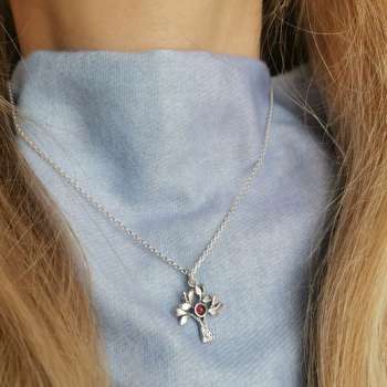 Серебряное колье с гранатом 01N3826GR