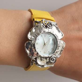 Серебряные часы 01W693YE