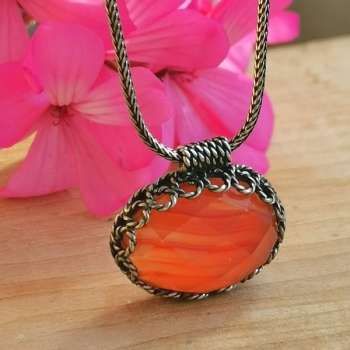 Серебряное колье с сердоликом 01N1101SR