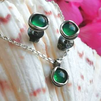 Серебряное колье с халцедоном DN003HL/1