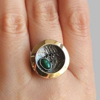 Серебряное кольцо с малахитом и золотом MVR1595GML