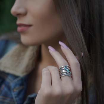 Серебряное кольцо с бирюзой 01R1988TQ
