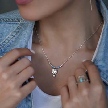 Серебряное колье с опалом иск. 01N909OP