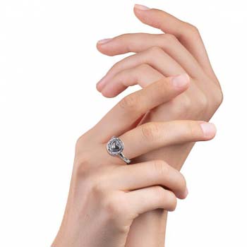 Серебряное кольцо 01R2739